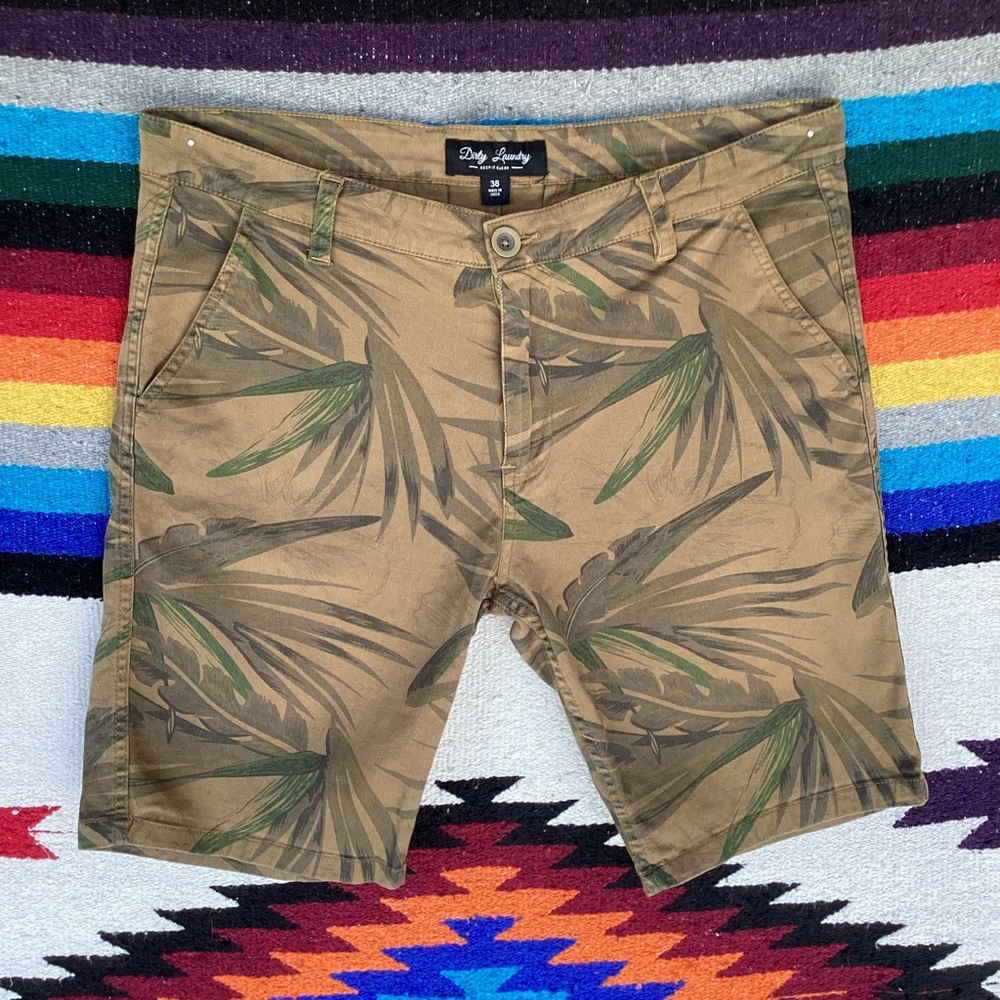 Dirty laundry men’s Shorts Khaki stretch skinny